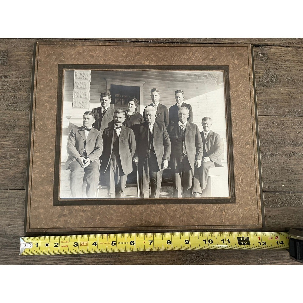 VINTAGE Matted 8X10 Black and White PHOTOGRAPH -  TOWN LEADERS ON THE PORCH - Picture 6 of 10
